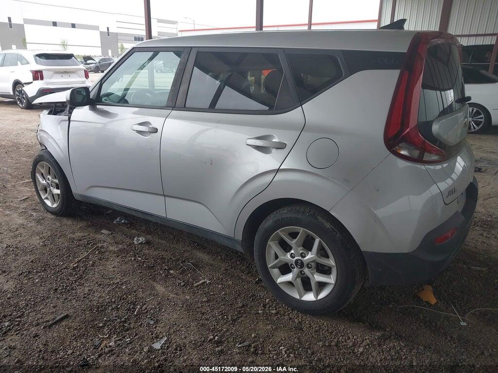 KNDJ23AU2L7716265 2020 KIA SOUL photo no. 3