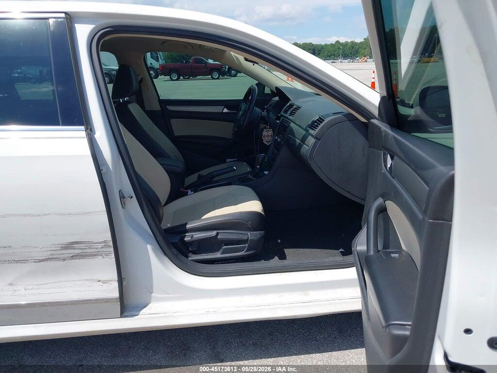 1VWBV7A35FC066320 2015 VOLKSWAGEN PASSAT photo no. 5