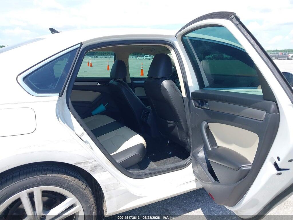 1VWBV7A35FC066320 2015 VOLKSWAGEN PASSAT photo no. 8
