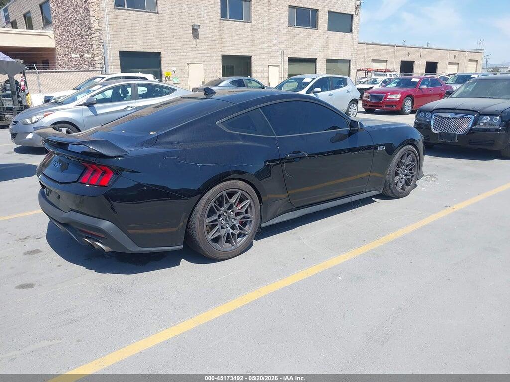 1FA6P8CF9S5416242 2025 FORD MUSTANG photo no. 4
