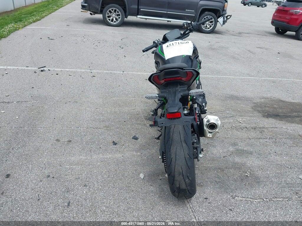 ML5ZRDT15SDA01324 2025 KAWASAKI ZR900 photo no. 6
