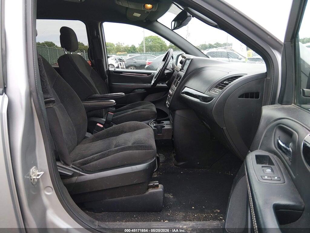 2C4RDGBG3JR200750 2018 DODGE GRAND CARAVAN photo no. 5