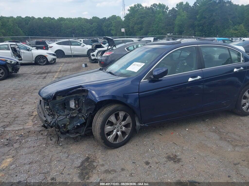 1HGCP36828A065236 2008 HONDA ACCORD photo no. 2