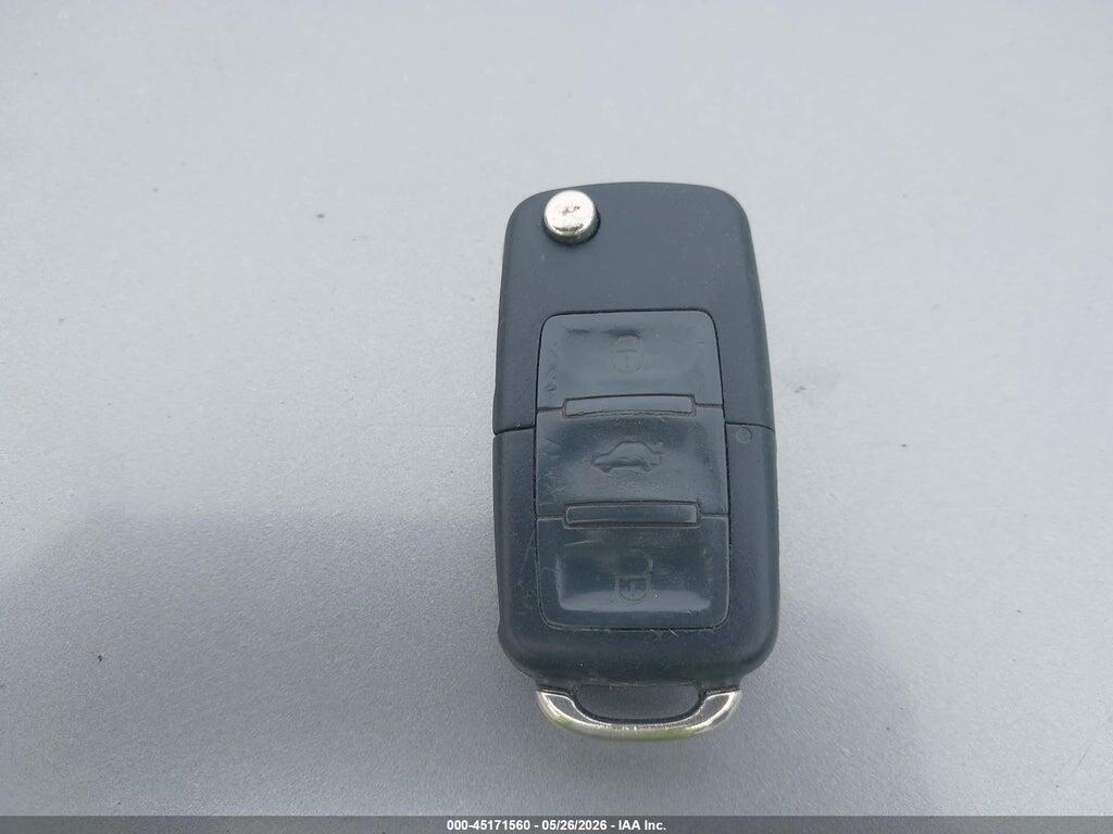 WVWAE63BX5E033880 2005 VOLKSWAGEN PASSAT photo no. 11