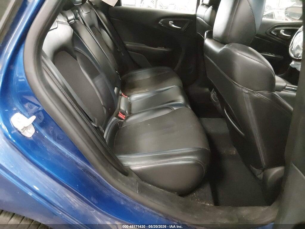 1C3CCCBB6GN174094 2016 CHRYSLER 200 photo no. 8