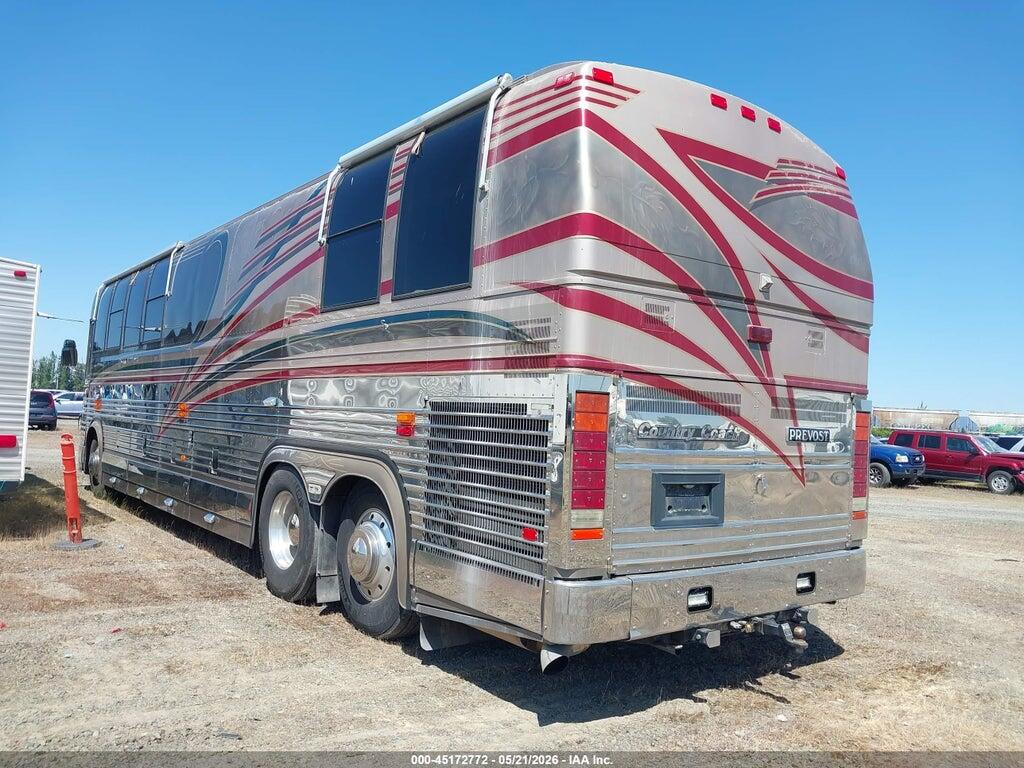 2PCM33409V1026127 1998 PREVOST BUS photo no. 3