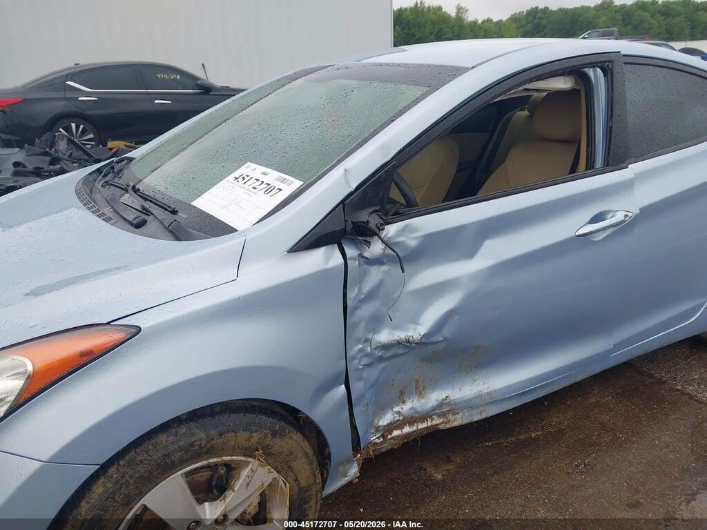 KMHDH4AE3CU384568 2012 HYUNDAI ELANTRA photo no. 6