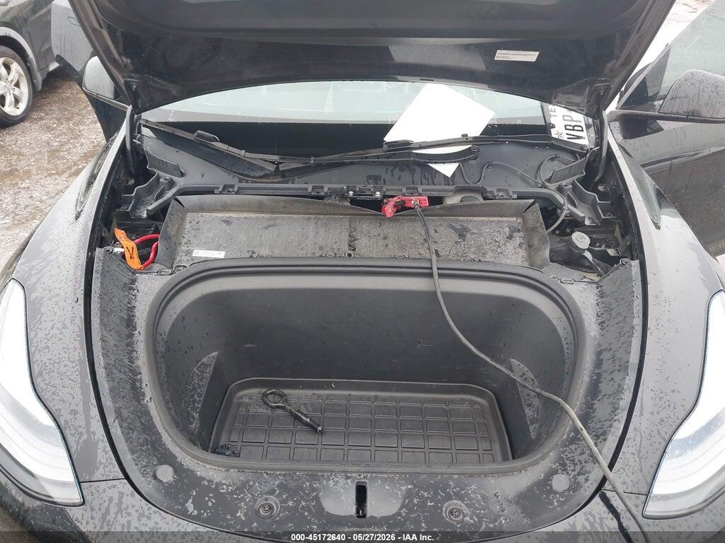 7SAYGDED7RF018529 2024 TESLA MODEL Y photo no. 10