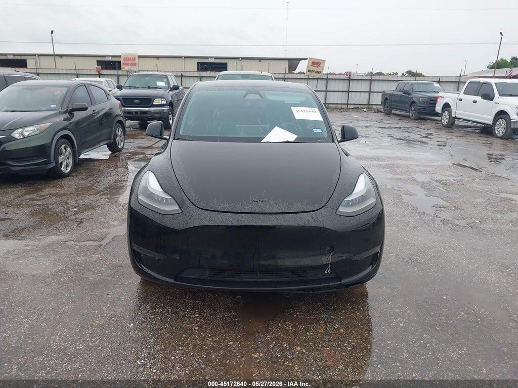 7SAYGDED7RF018529 2024 TESLA MODEL Y photo no. 11