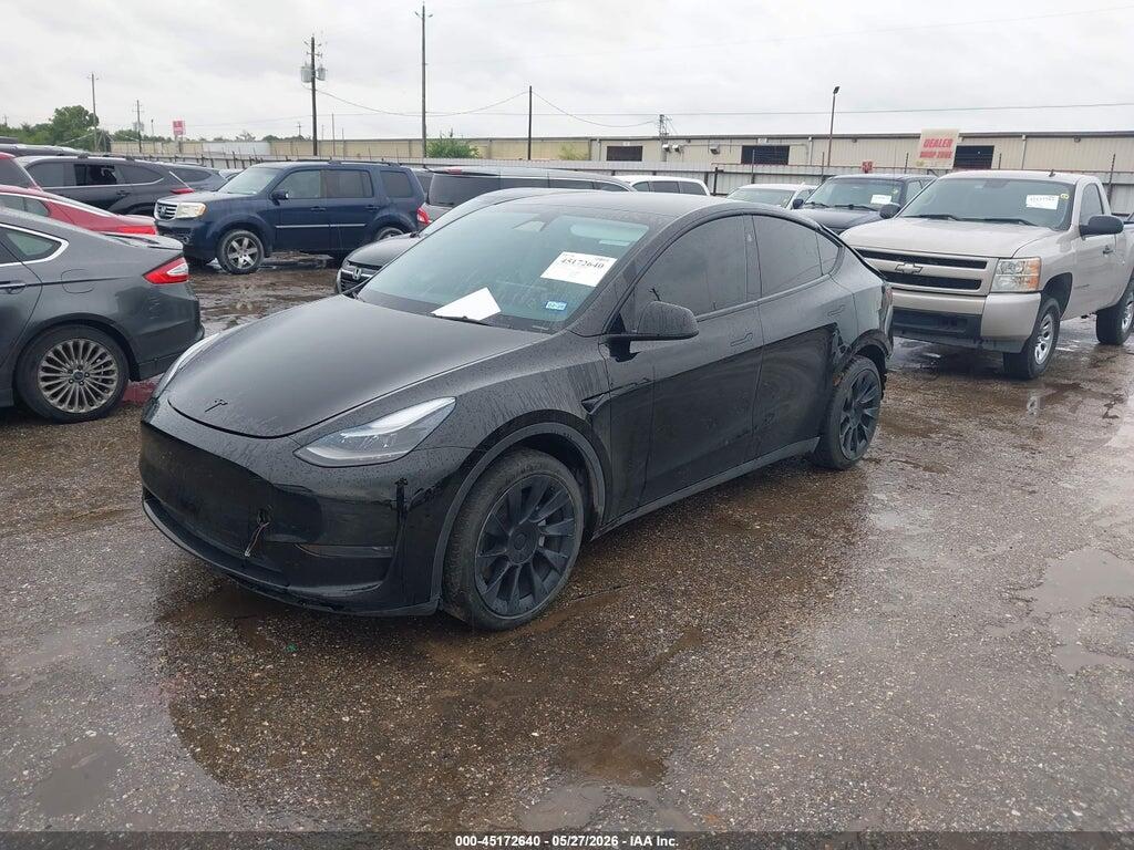 7SAYGDED7RF018529 2024 TESLA MODEL Y photo no. 2
