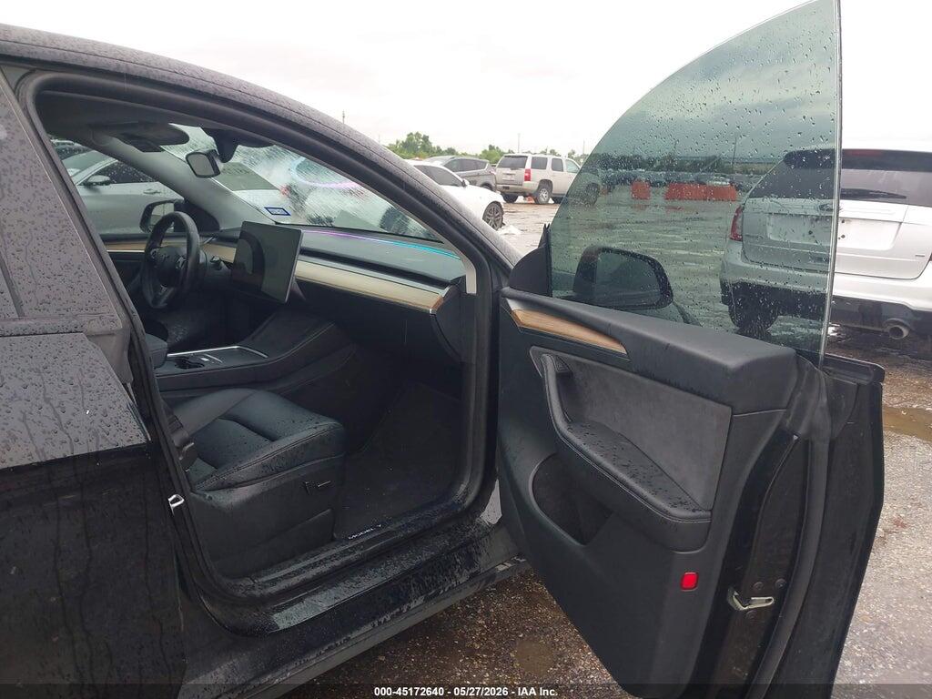7SAYGDED7RF018529 2024 TESLA MODEL Y photo no. 5
