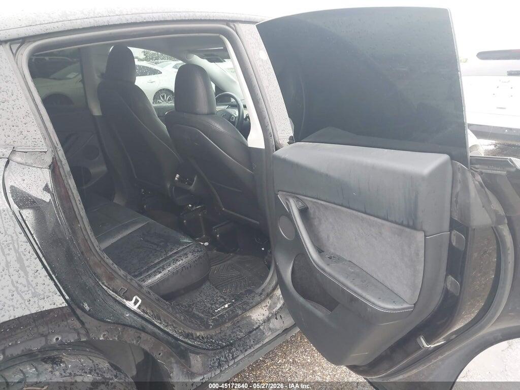 7SAYGDED7RF018529 2024 TESLA MODEL Y photo no. 8