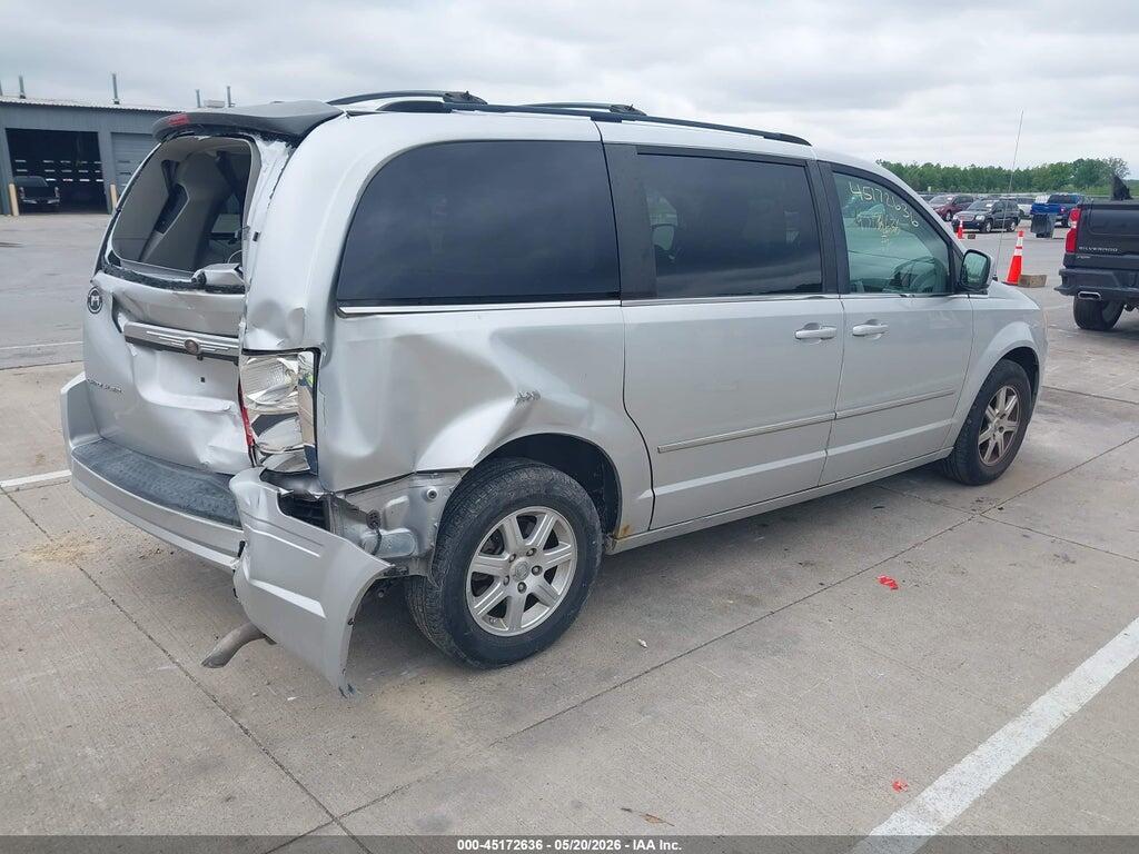 2A4RR5D1XAR128356 2010 CHRYSLER TOWN & COUNTRY photo no. 4