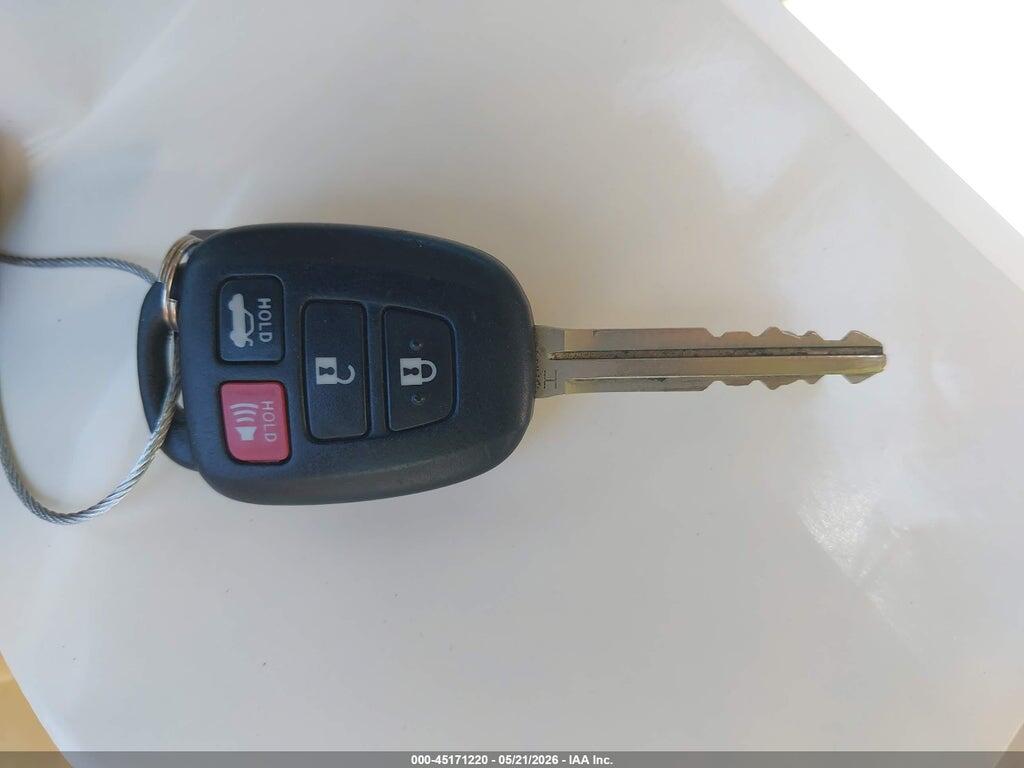 4T4BF1FK0GR555184 2016 TOYOTA CAMRY photo no. 11