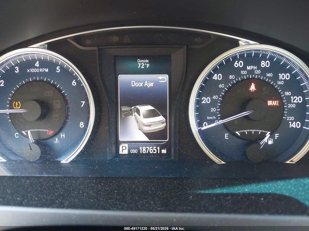 4T4BF1FK0GR555184 2016 TOYOTA CAMRY photo no. 7