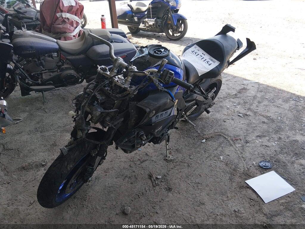 JYARN48Y5JA000514 2018 YAMAHA MTN1000 photo no. 2