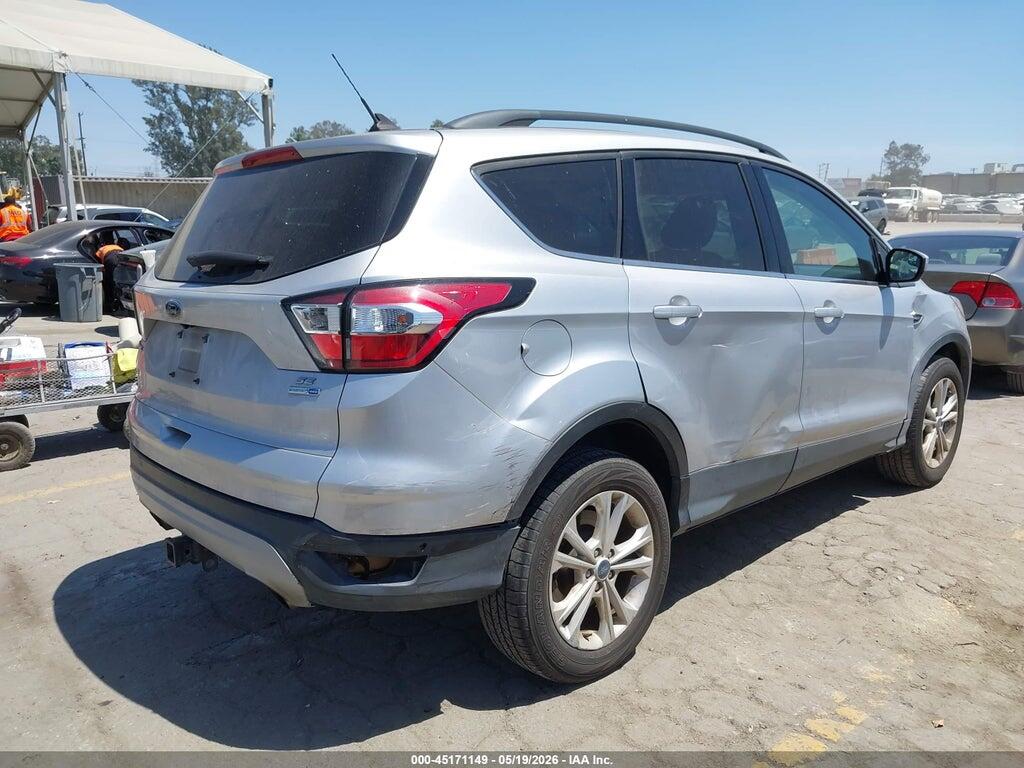 1FMCU9GD2JUD60469 2018 FORD ESCAPE photo no. 4