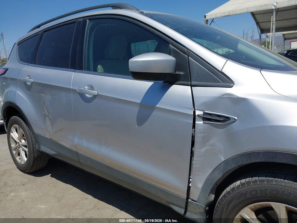 1FMCU9GD2JUD60469 2018 FORD ESCAPE photo no. 6