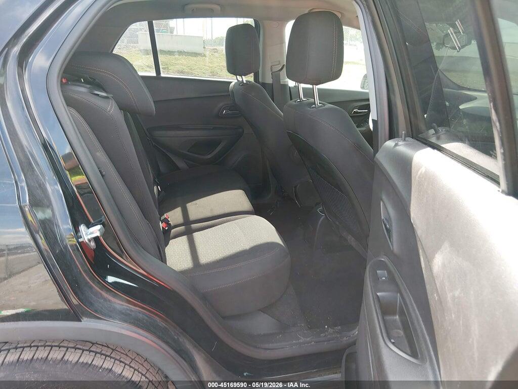 3GNCJKSB0KL389658 2019 CHEVROLET TRAX photo no. 8