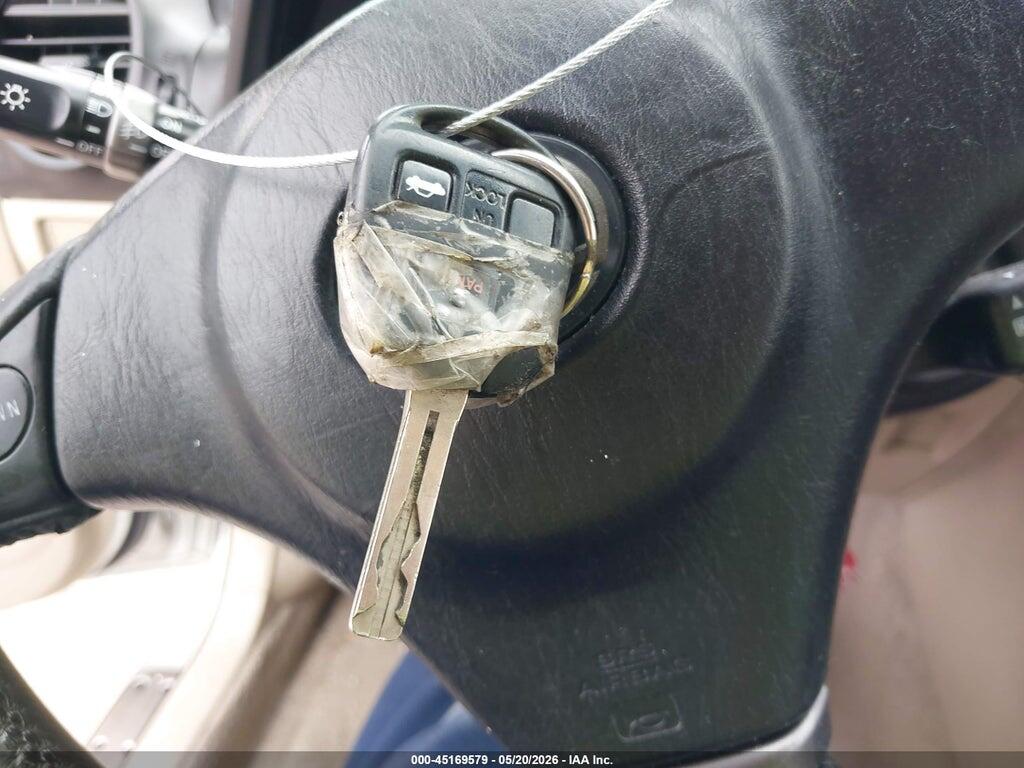 JTHBD192230080069 2003 LEXUS IS 300 photo no. 11