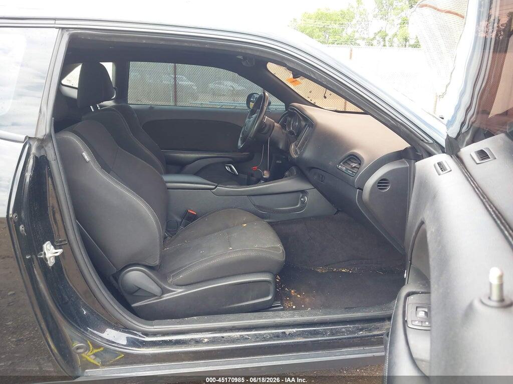 2C3CDZBT3GH221874 2016 DODGE CHALLENGER photo no. 5