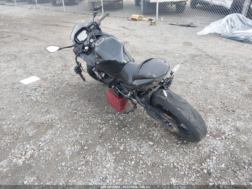 ML5EXER13SDAG2264 2025 KAWASAKI EX650 photo no. 3
