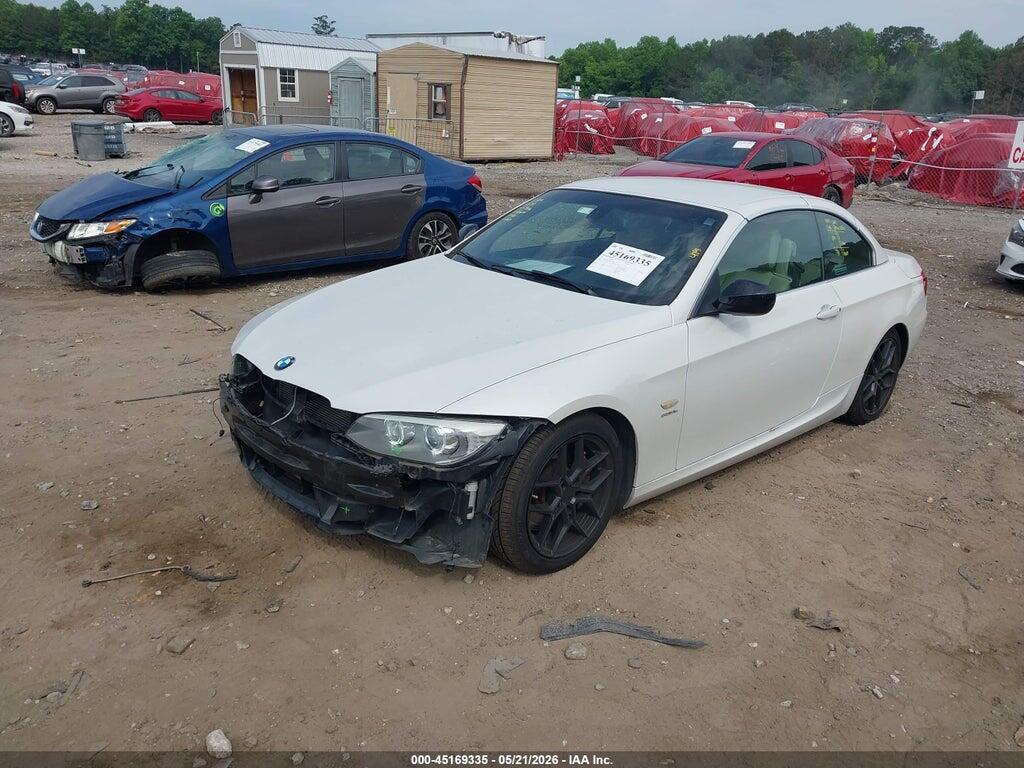 WBADX1C55BE570458 2011 BMW 335IS photo no. 2