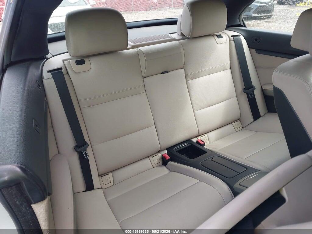 WBADX1C55BE570458 2011 BMW 335IS photo no. 8