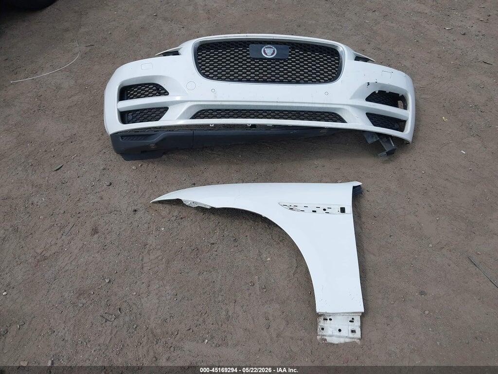 SADCK2FX3LA649348 2020 JAGUAR F-PACE photo no. 12