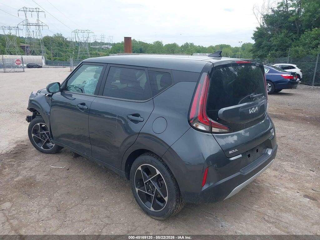 KNDJ33AU4P7883262 2023 KIA SOUL photo no. 3