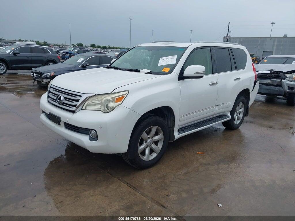 JTJBM7FX3D5052268 2013 LEXUS GX 460 photo no. 2