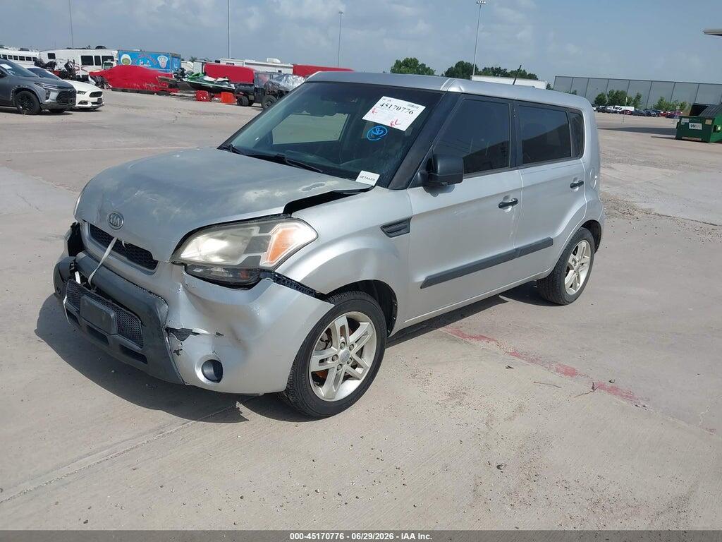 KNDJT2A13B7264077 2011 KIA SOUL photo no. 2