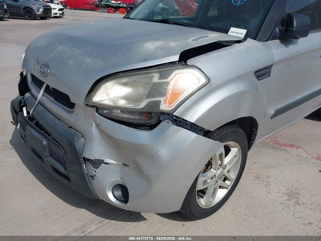 KNDJT2A13B7264077 2011 KIA SOUL photo no. 6