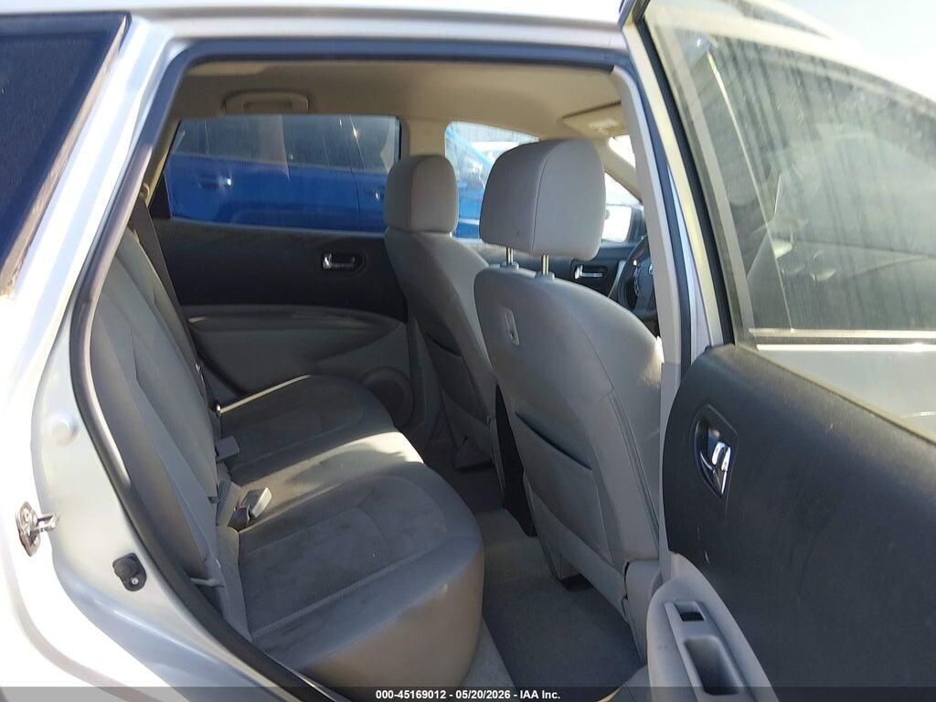 JN8AS5MV3FW762735 2015 NISSAN ROGUE SELECT photo no. 8
