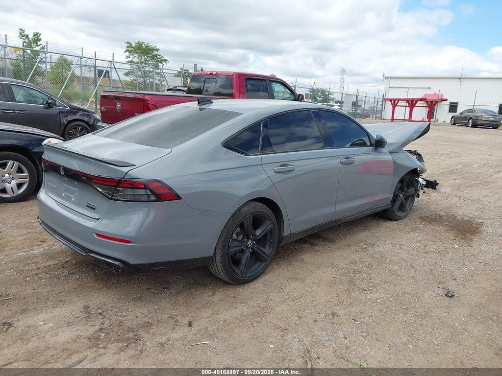 1HGCY2F72RA043382 2024 HONDA ACCORD HYBRID photo no. 4
