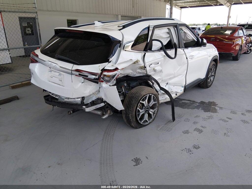 KNDERCAA6N7237854 2022 KIA SELTOS photo no. 4
