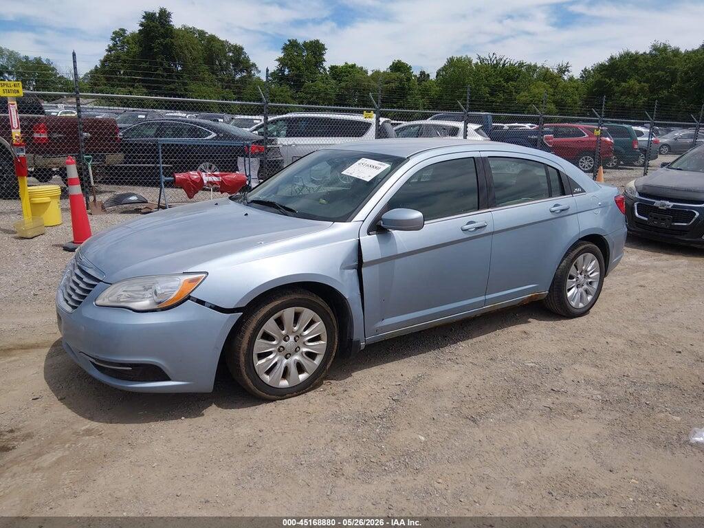 1C3CCBAG3EN128324 2014 CHRYSLER 200 photo no. 2