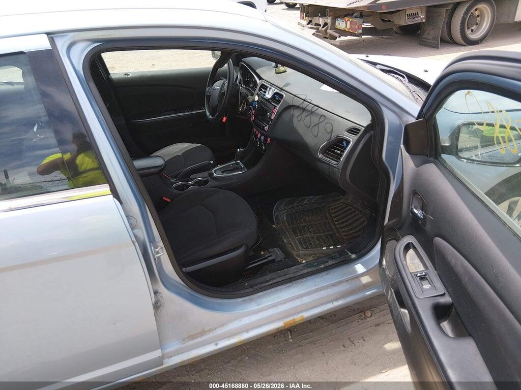 1C3CCBAG3EN128324 2014 CHRYSLER 200 photo no. 5