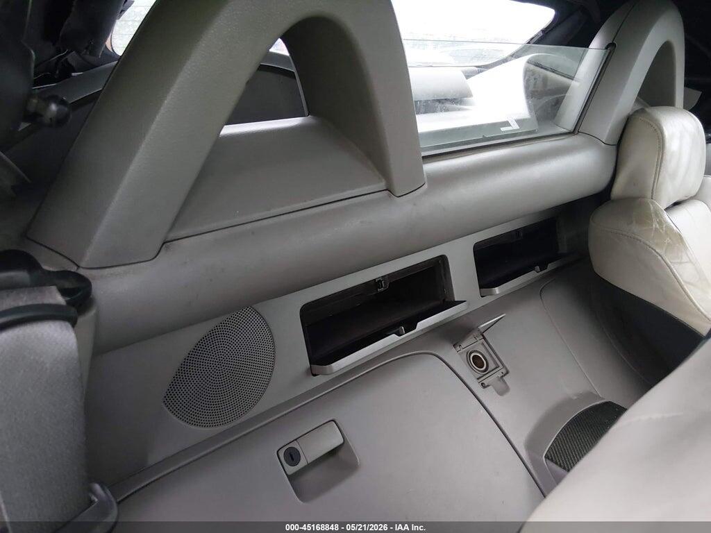 JN1AZ36A84T010598 2004 NISSAN 350Z photo no. 8