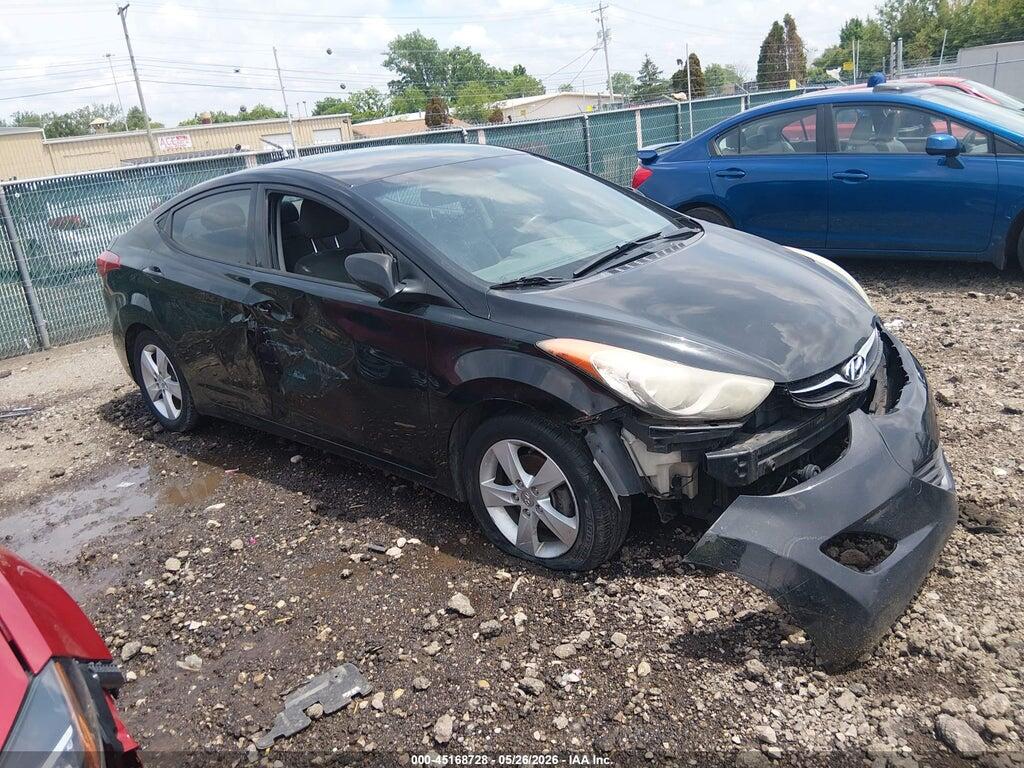 5NPDH4AE6DH285131 2013 HYUNDAI ELANTRA photo no. 1
