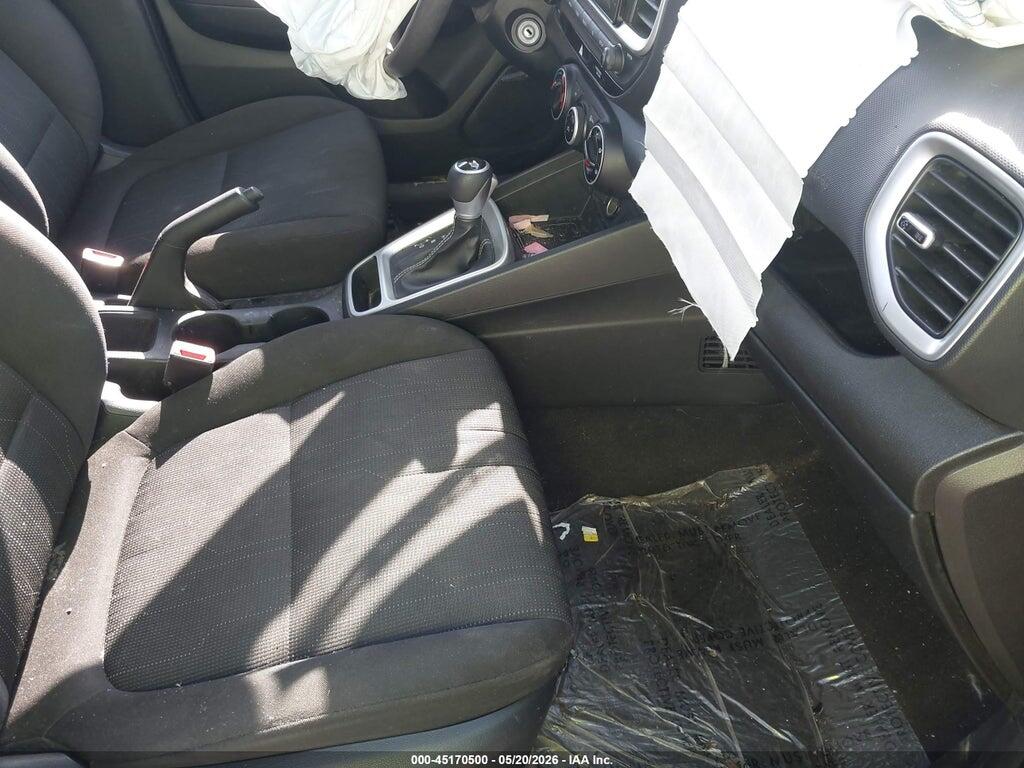 KMHRB8A37LU038066 2020 HYUNDAI VENUE photo no. 5