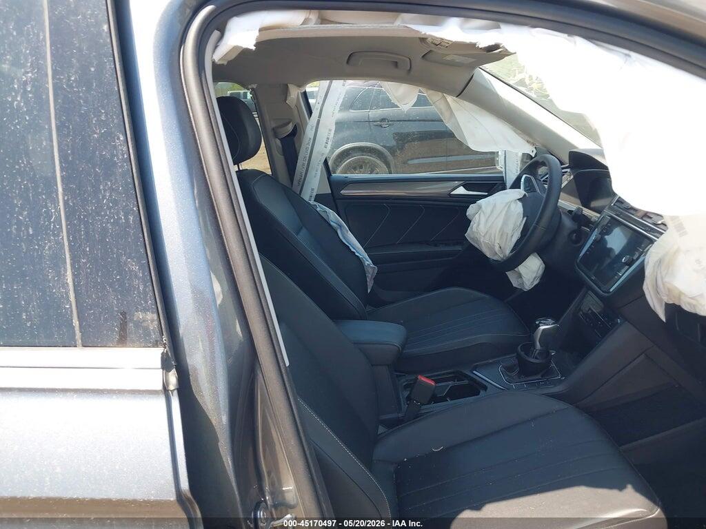 3VV3B7AX4PM095330 2023 VOLKSWAGEN TIGUAN photo no. 5