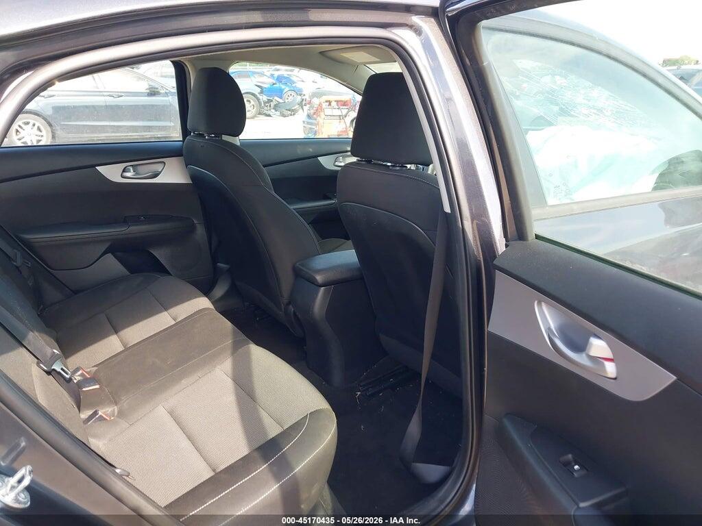 3KPF24AD4PE589844 2023 KIA FORTE photo no. 8