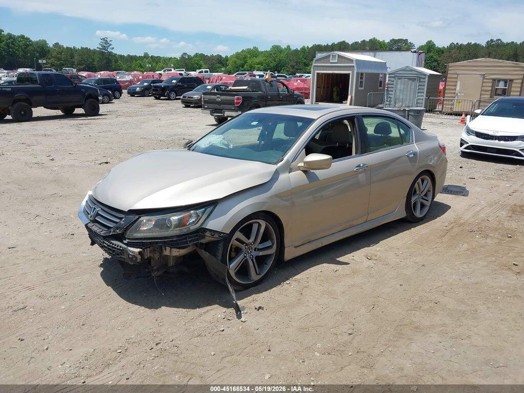 1HGCR2F86DA198774 2013 HONDA ACCORD photo no. 2