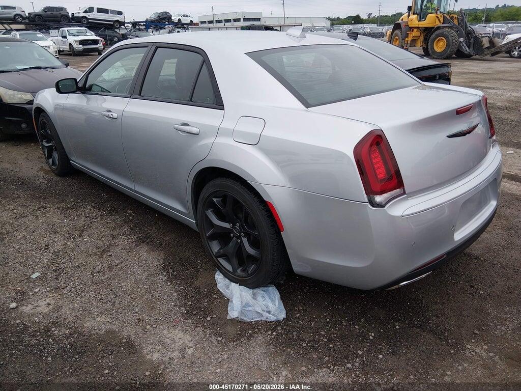 2C3CCABG0MH549756 2021 CHRYSLER 300 photo no. 3