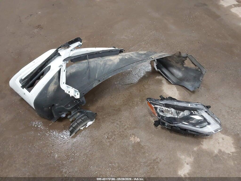KNMAT2MV1HP538903 2017 NISSAN ROGUE photo no. 11