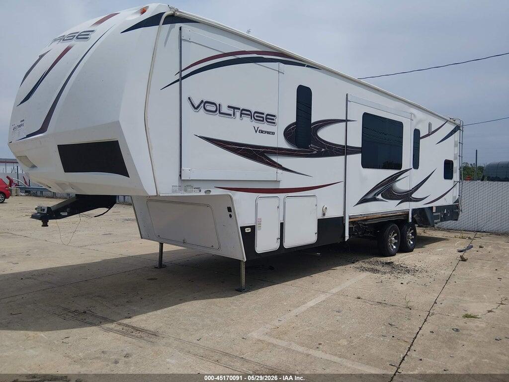47CFVTT21DC662943 2013 DUTCHMEN VOLTAGE V TOY HAULER SERIES M-3105 photo no. 2