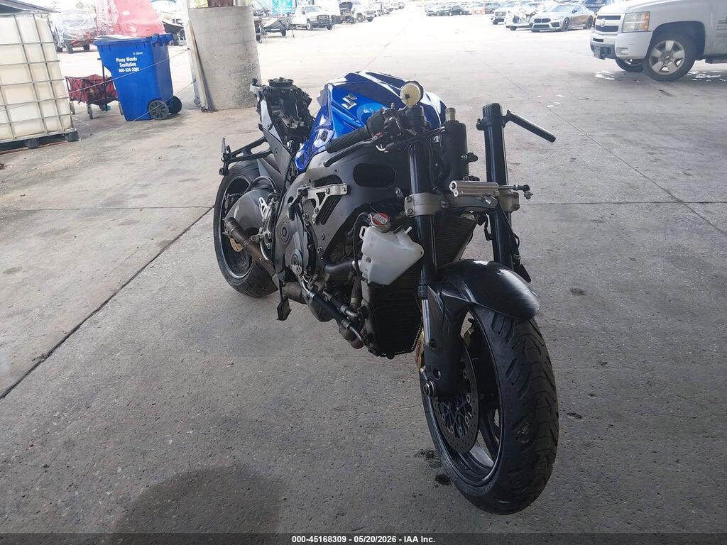 JS1GR7MA5E2100990 2014 SUZUKI GSX-R750 photo no. 1
