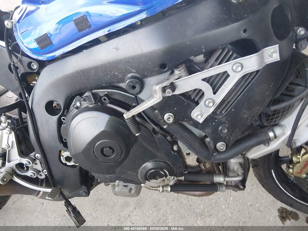 JS1GR7MA5E2100990 2014 SUZUKI GSX-R750 photo no. 8