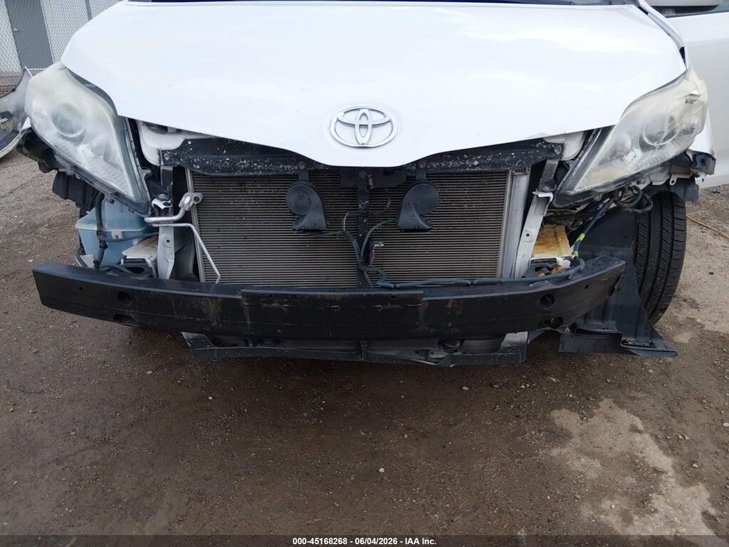 5TDYK3DC2DS338022 2013 TOYOTA SIENNA photo no. 6